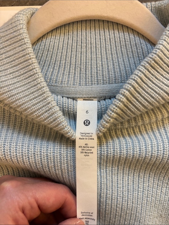 lululemon athletica Sweaters - lululemon athletica women’s Pale Blue Ribbed Crewneck Sweater